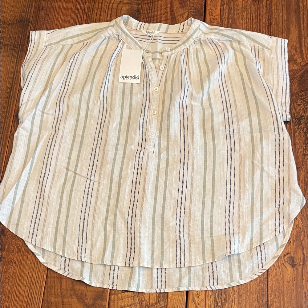 Splendid linen blend top, size small NWT
